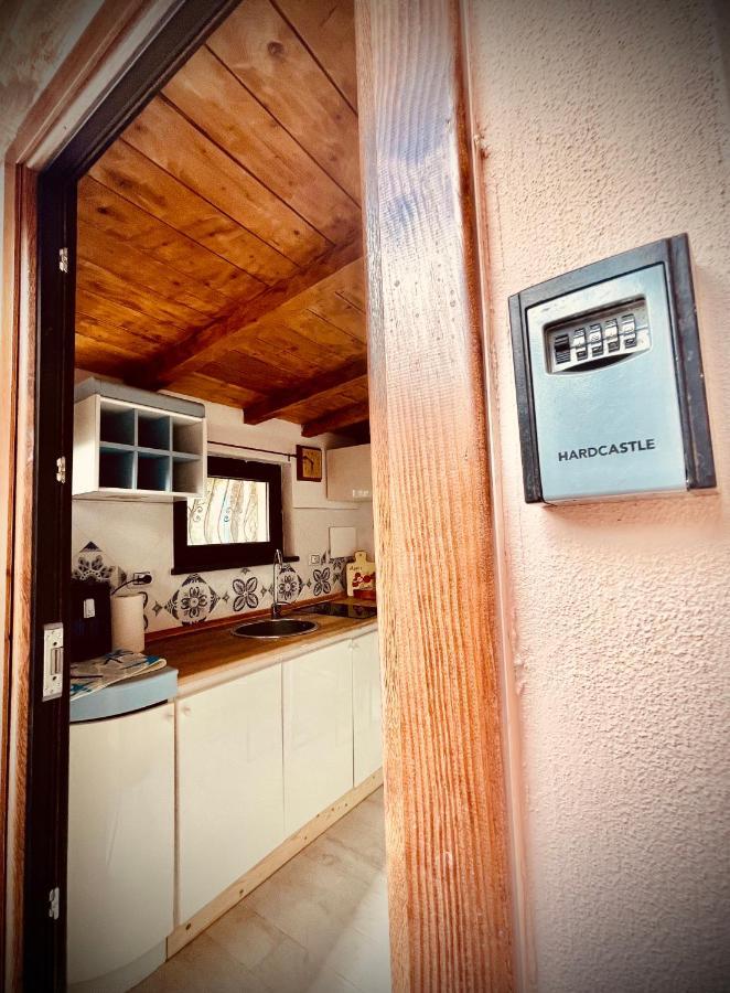 Casa Vacanza Gelsomino Кала-Гононе Экстерьер фото